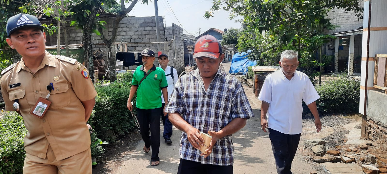 Polling PBB Di Lingkungan Kaliwining Kelurahan Wirolegi